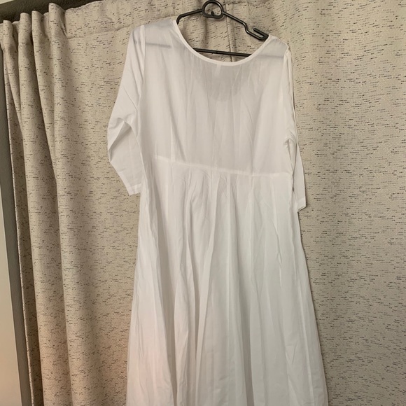 Full length cotton white dress - Picture 3 of 4